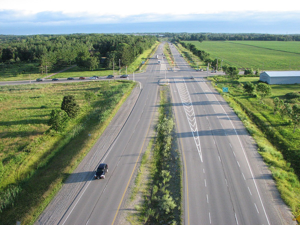 Newly constructed dual carriageway road in Kano